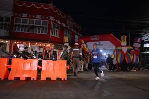 BIB: 
                            <button type="button" onclick="openModal(26221605)" class="btn btn-primary btn-sm float-right btn-popup" data-toggle="modal" data-target=".modal-high-quality">
                        <i class="fas fa-shopping-cart"></i> Add to Cart
                    </button>
                                            <button type="button" onclick="isThisMe(26221605, true)" class="btn btn-success btn-sm float-right btn-popup btn-isme hidden" data-toggle="tooltip" data-placement="bottom" title="นี่คือรูปของคุณใช่ไหม คลิกที่นี่เพื่อเอาเข้าอัลบั้ม">
                        <i class="fas fa-plus"></i> Add to album
                    </button>
                    <button type="button" onclick="isThisMe(26221605, false)" class="btn btn-warning btn-sm float-right btn-popup btn-isnotme hidden">
                        <i class="fas fa-ban"></i> Remove from album
                    </button>